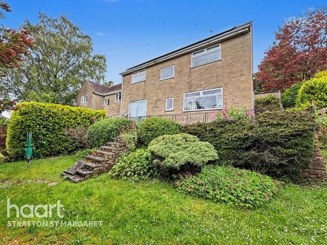 House for sale in Fossebridge, Gloucestershire