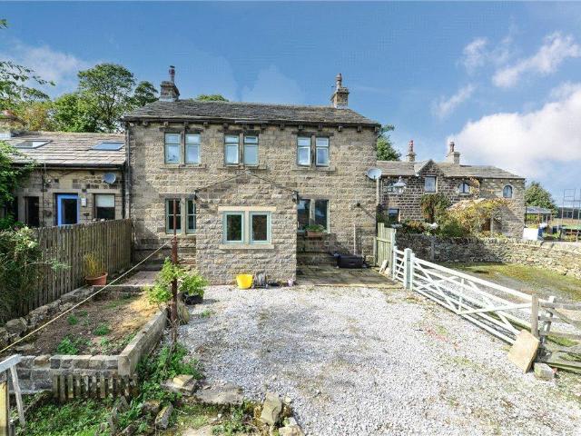 House for sale in Haworth and Stanbury, West Yorkshire
