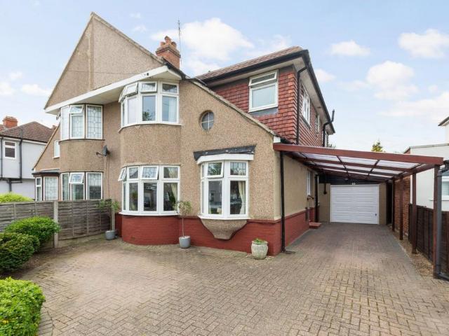House for sale in Blackfen, Greater London