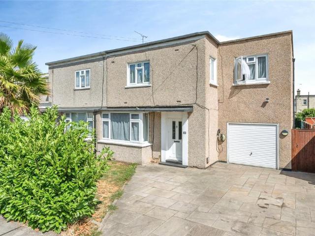 House for sale in East Tilbury, Essex