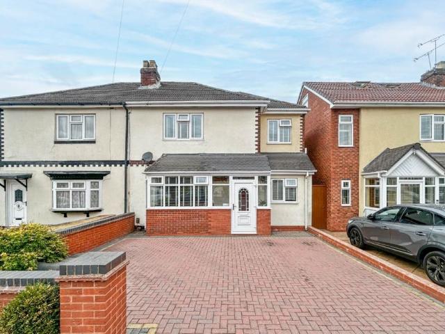 House for sale in Willenhall, West Midlands
