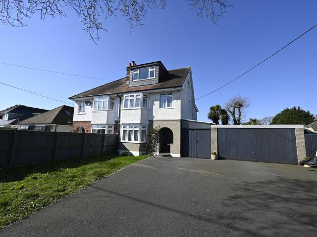 House for sale in Canford Bottom, Colehill