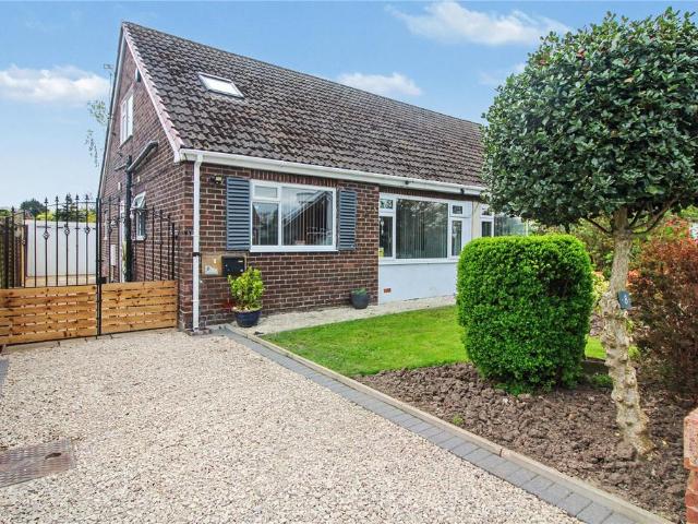 Bungalow for sale in Whinmoor, West Yorkshire