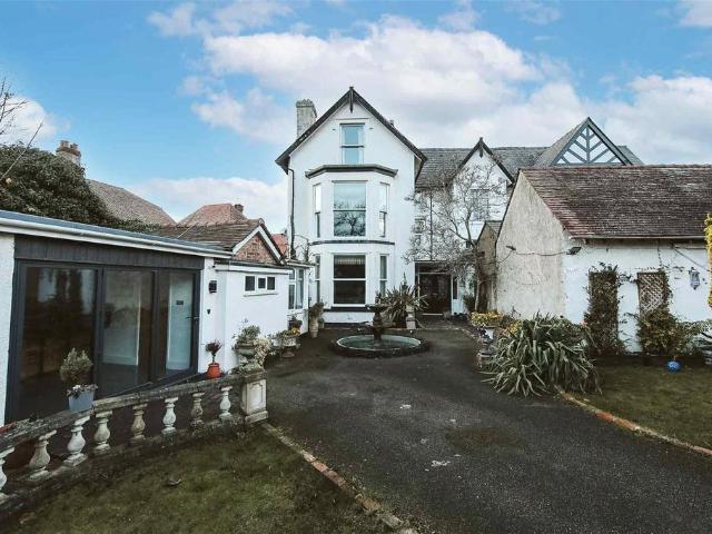 House for sale in Southport, Sefton