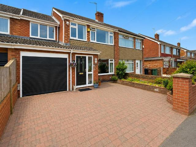 House for sale in Woodchurch, Mapleton