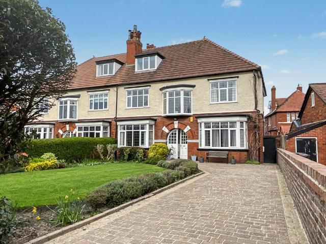 House for sale in Meols Cop, Southport