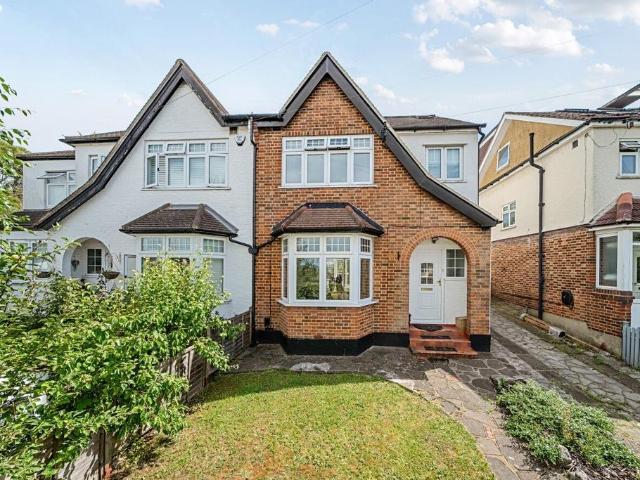 House for sale in London Borough of Croydon, Upper Norwood