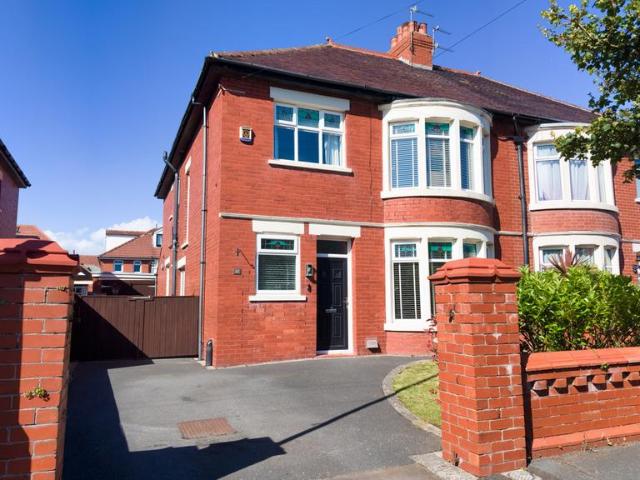 House for sale in Fairhaven, Lytham
