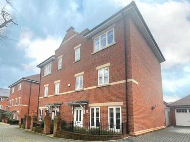 House for sale in Aldershot, Rushmoor