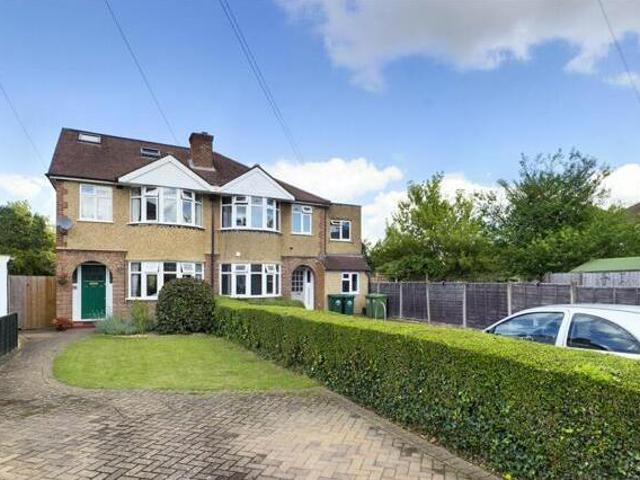 House for sale in Surrey, England