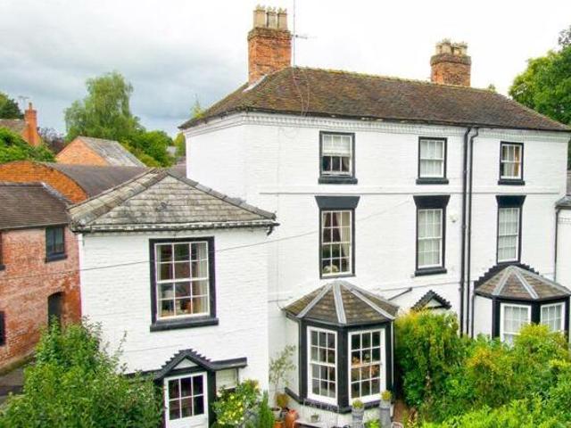 House for sale in Lyons, Greater London