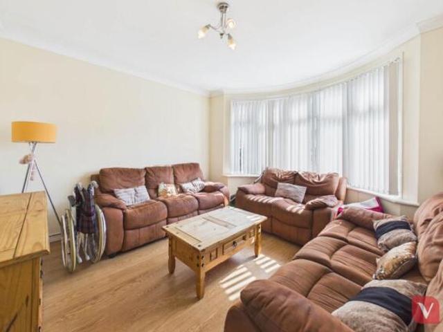 Farm for sale in Spring Park, Luton