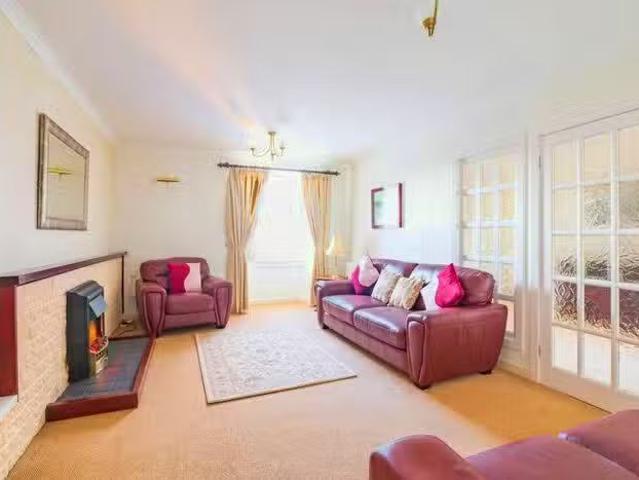 House for sale in Uachdar