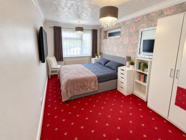 Farm for sale in Luton