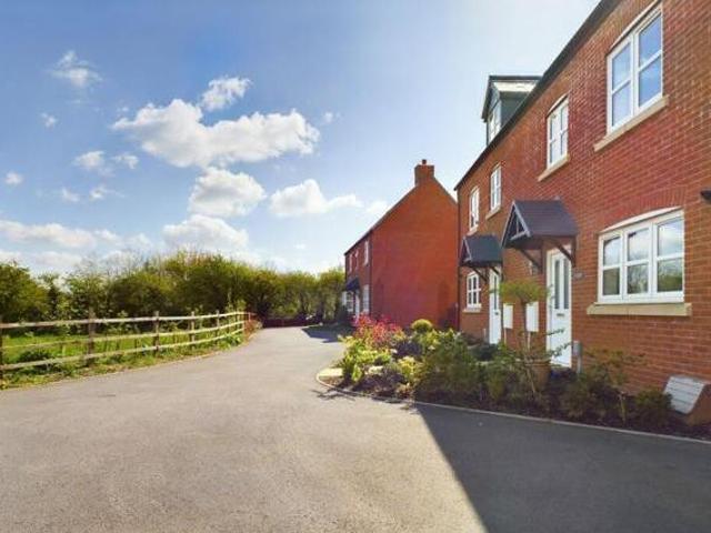 House for sale in Evershot, Oxfordshire