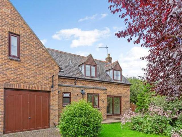 House for sale in Evershot, Oxfordshire