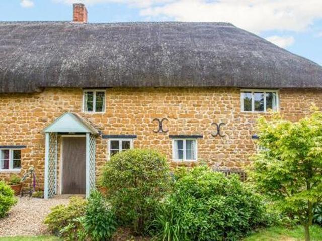 House for sale in Evershot, Oxfordshire
