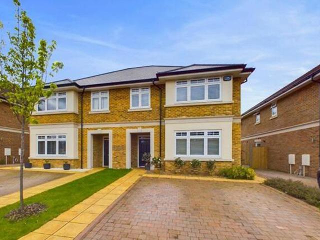 House for sale in Red Hill, Surrey