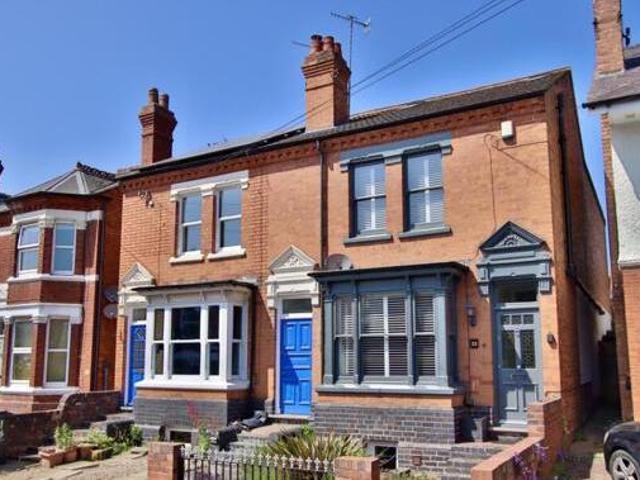 House for sale in Barbourne, Worcestershire