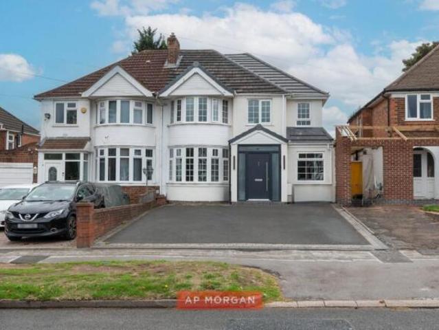Farm for sale in Olton, West Midlands