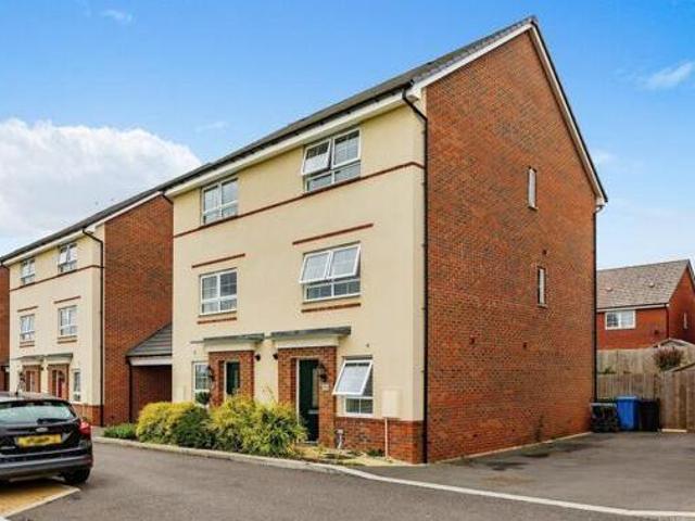 House for sale in Hanwood Park, Kettering