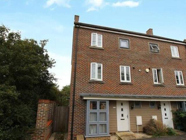 House for sale in Basingstoke, Basingstoke and Deane