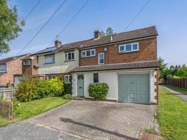 House for sale in Holtspur, Beaconsfield