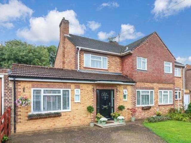 House for sale in Holtspur, Beaconsfield