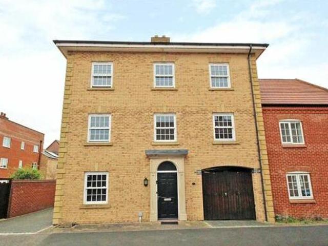 House for sale in Bedford