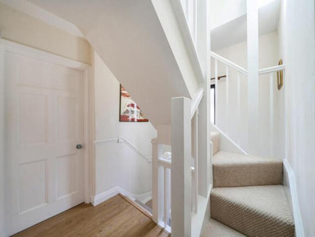 Farm for sale in Robin Hood, The Slade