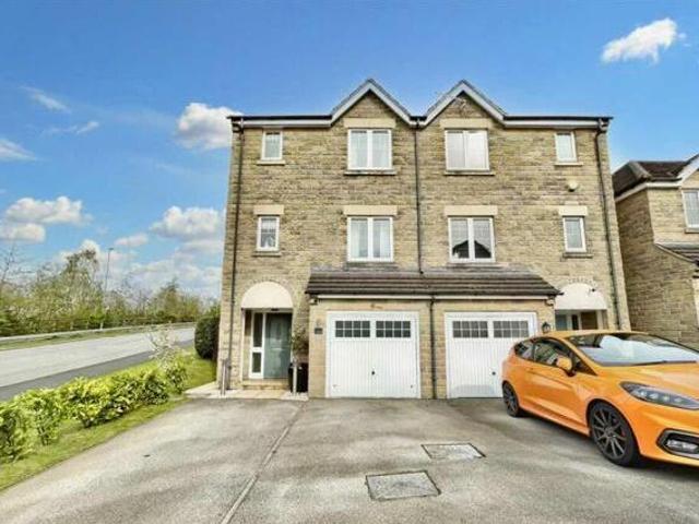 House for sale in Berry Hill, Potters Corner