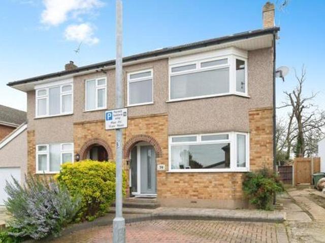 House for sale in Queens Park, Billericay