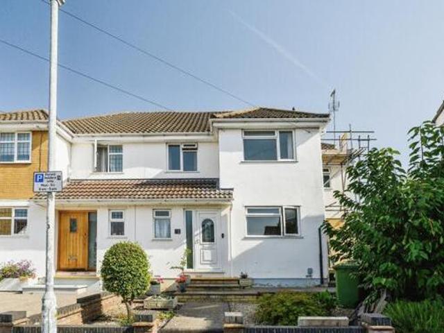 House for sale in Queens Park, Basildon