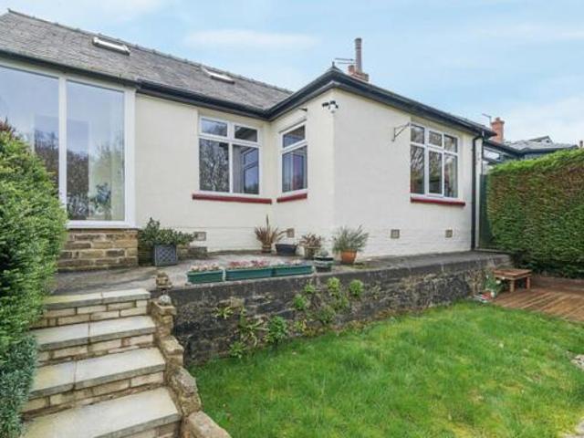 House for sale in Baildon, West Yorkshire