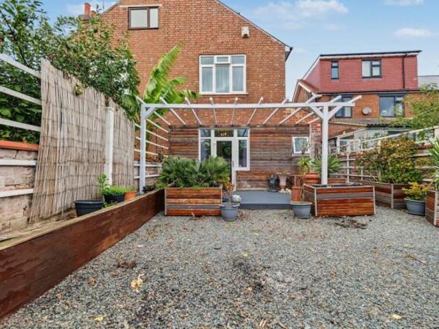 Farm for sale in Binley, Coventry