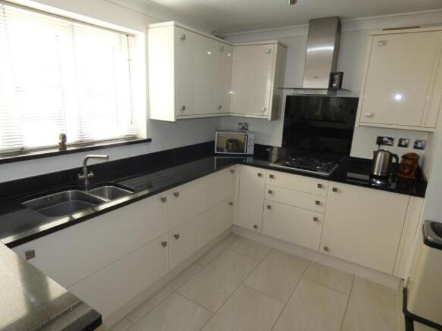 Farm for sale in Llansamlet, Wales
