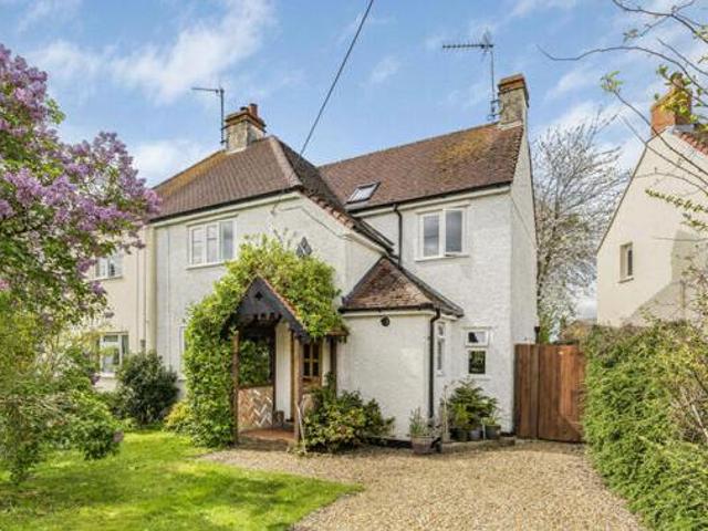 House for sale in The Slade, Oxfordshire