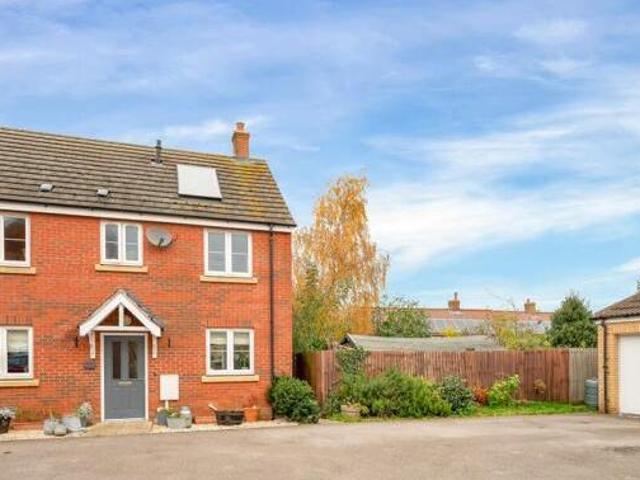 House for sale in Barholm, Lincolnshire