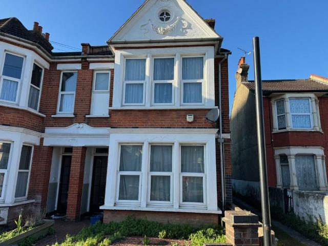 Farm for sale in Southend-on-sea