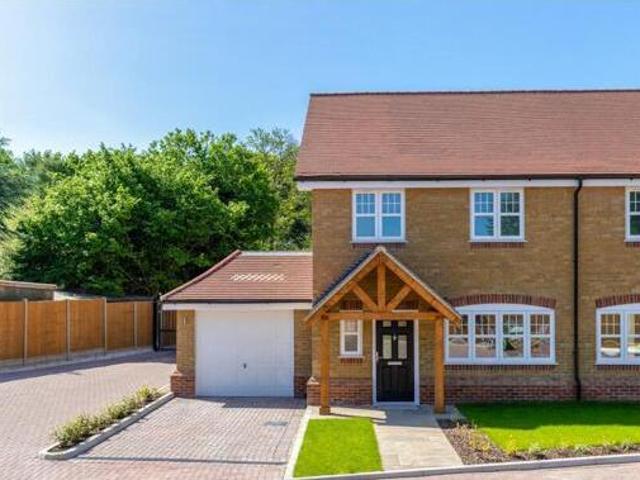 House for sale in Bracknell
