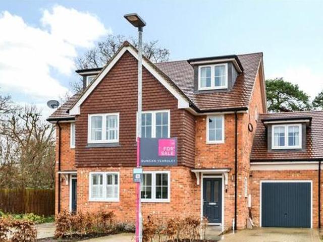 House for sale in Bracknell
