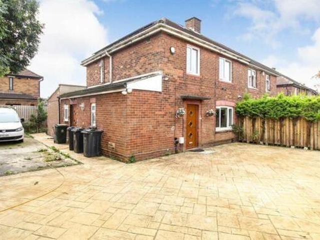 House for sale in Buttershaw, West Yorkshire