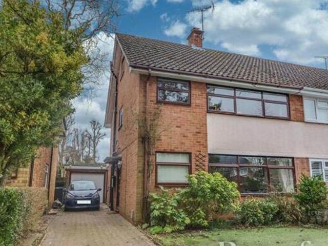 House for sale in Chipping Hill, Essex