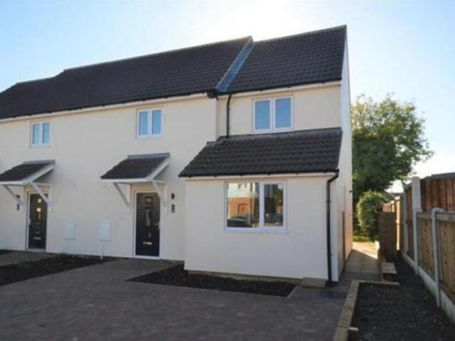 House for sale in Chipping Hill, Essex