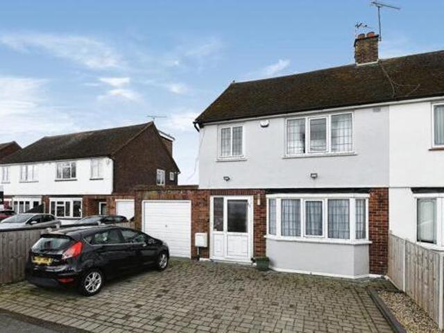 House for sale in Navestock Side, Essex