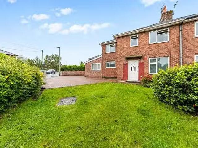 House for sale in Latchford
