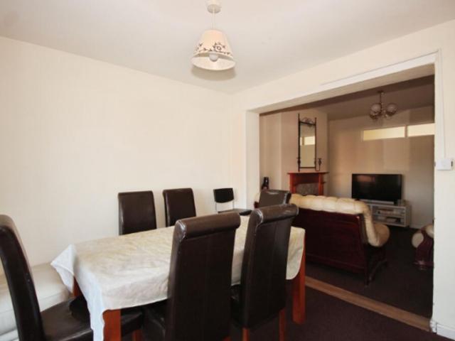 Farm for sale in Sydenham, Green Close