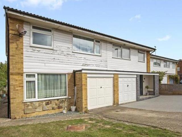 House for sale in World's End, Perryfields