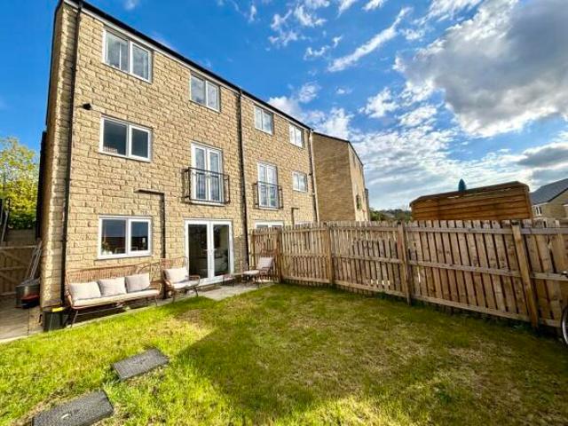 Farm for sale in The Rise, East Riding Of Yorkshire