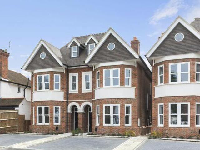 House for sale in Bushey